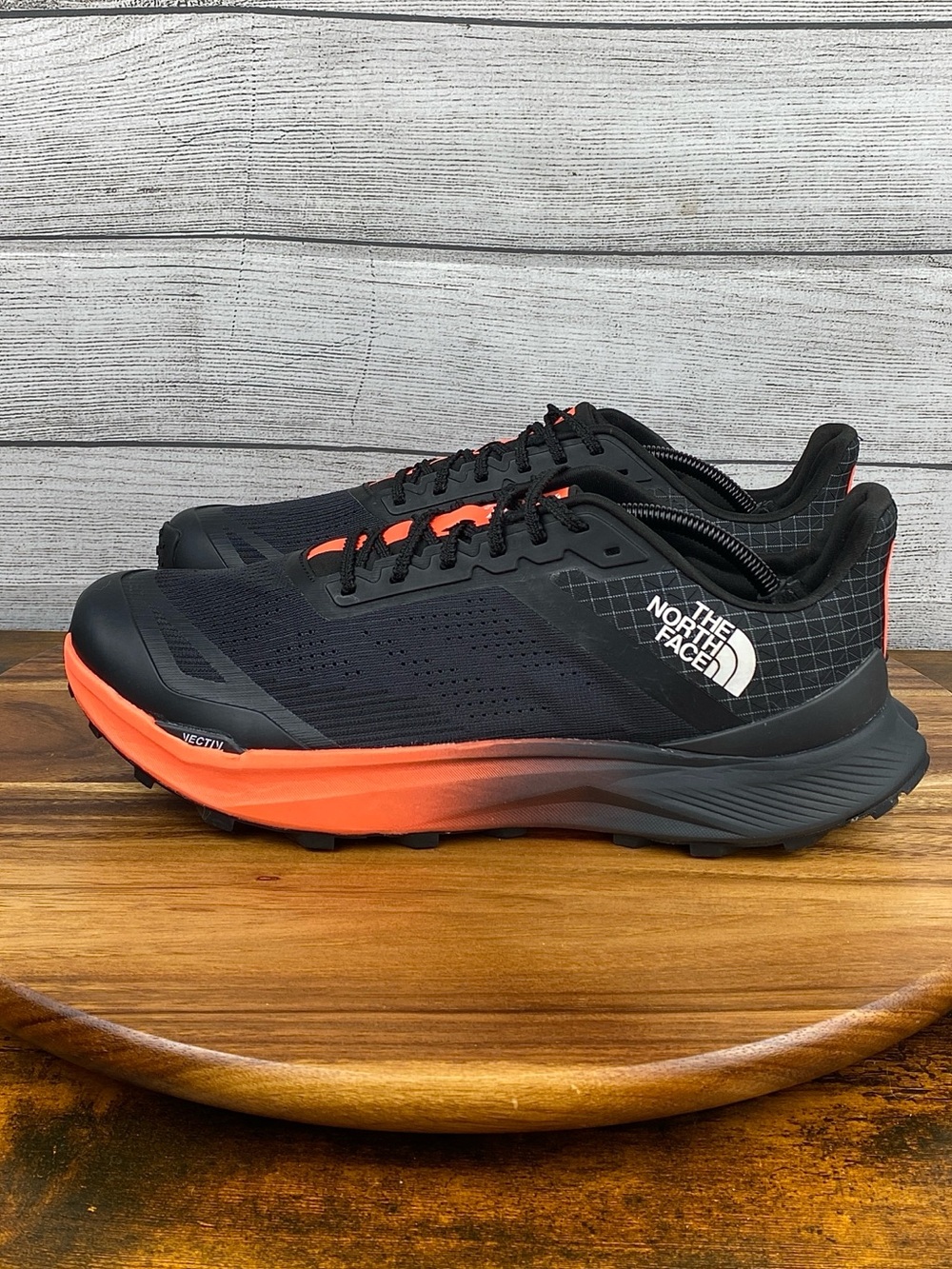 NEW The North Face Men's Vectiv Infinite 2 Trail Run Shoes Black Flame Size 12